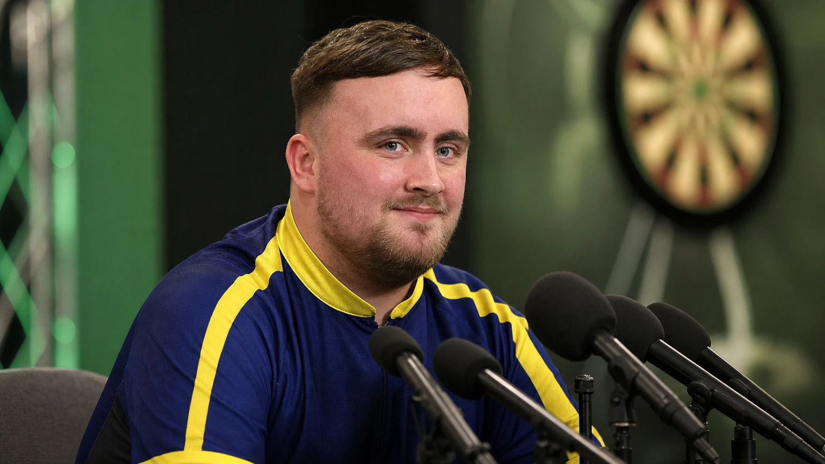 Luke Littler’s Playing Style and Public Image - how old is luke littler