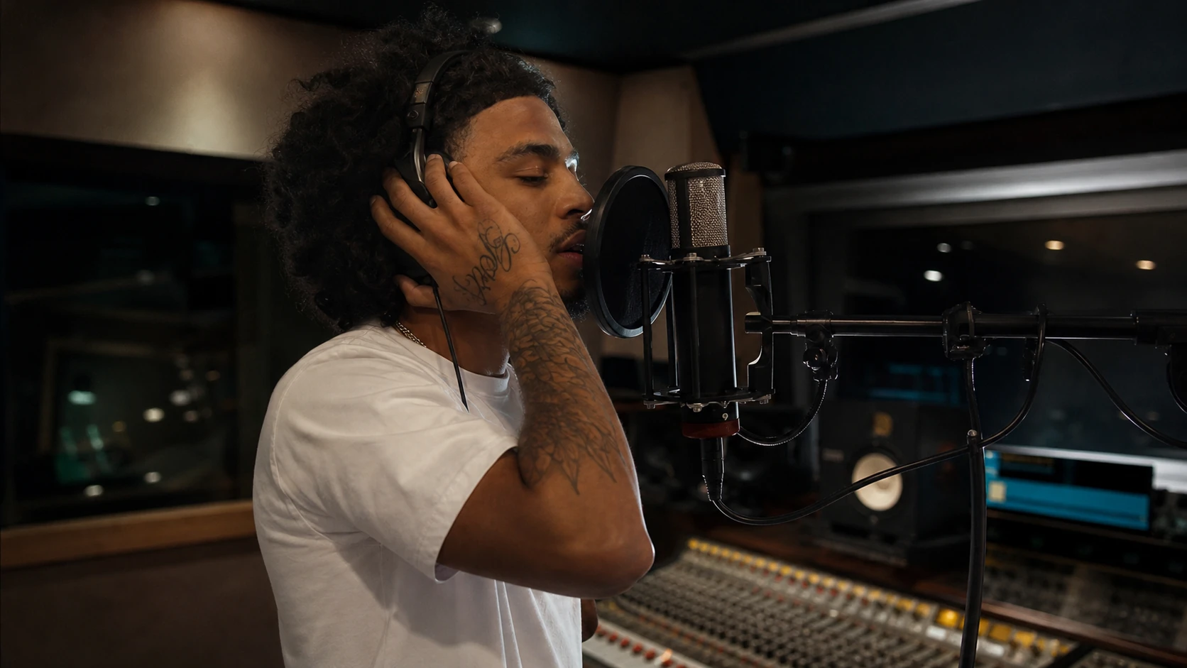 Beginning His Music Career - jay cinco